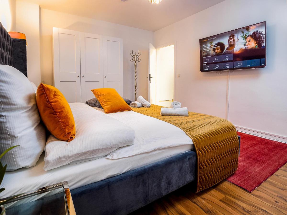 Gemuetliche & Individuelle Ferienwohnungen In Krefeld - Junik Apartments Экстерьер фото