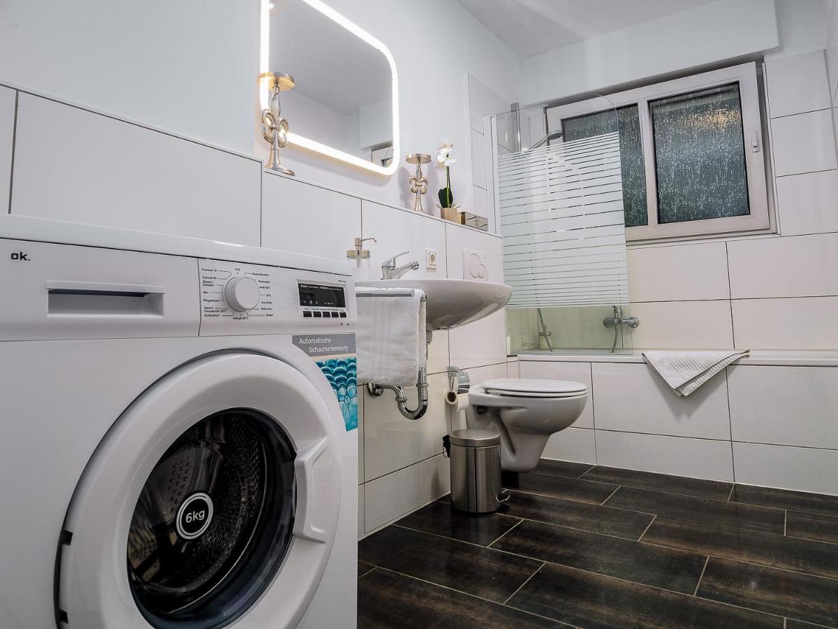 Gemuetliche & Individuelle Ferienwohnungen In Krefeld - Junik Apartments Экстерьер фото