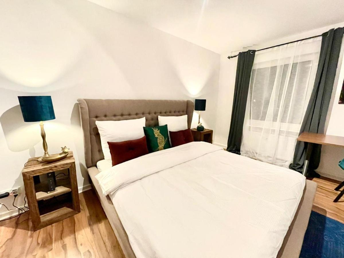 Gemuetliche & Individuelle Ferienwohnungen In Krefeld - Junik Apartments Экстерьер фото