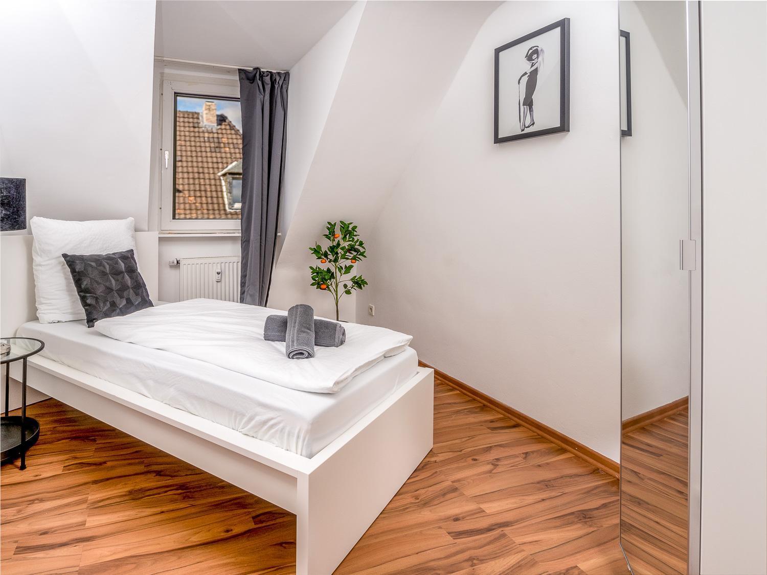 Gemuetliche & Individuelle Ferienwohnungen In Krefeld - Junik Apartments Экстерьер фото