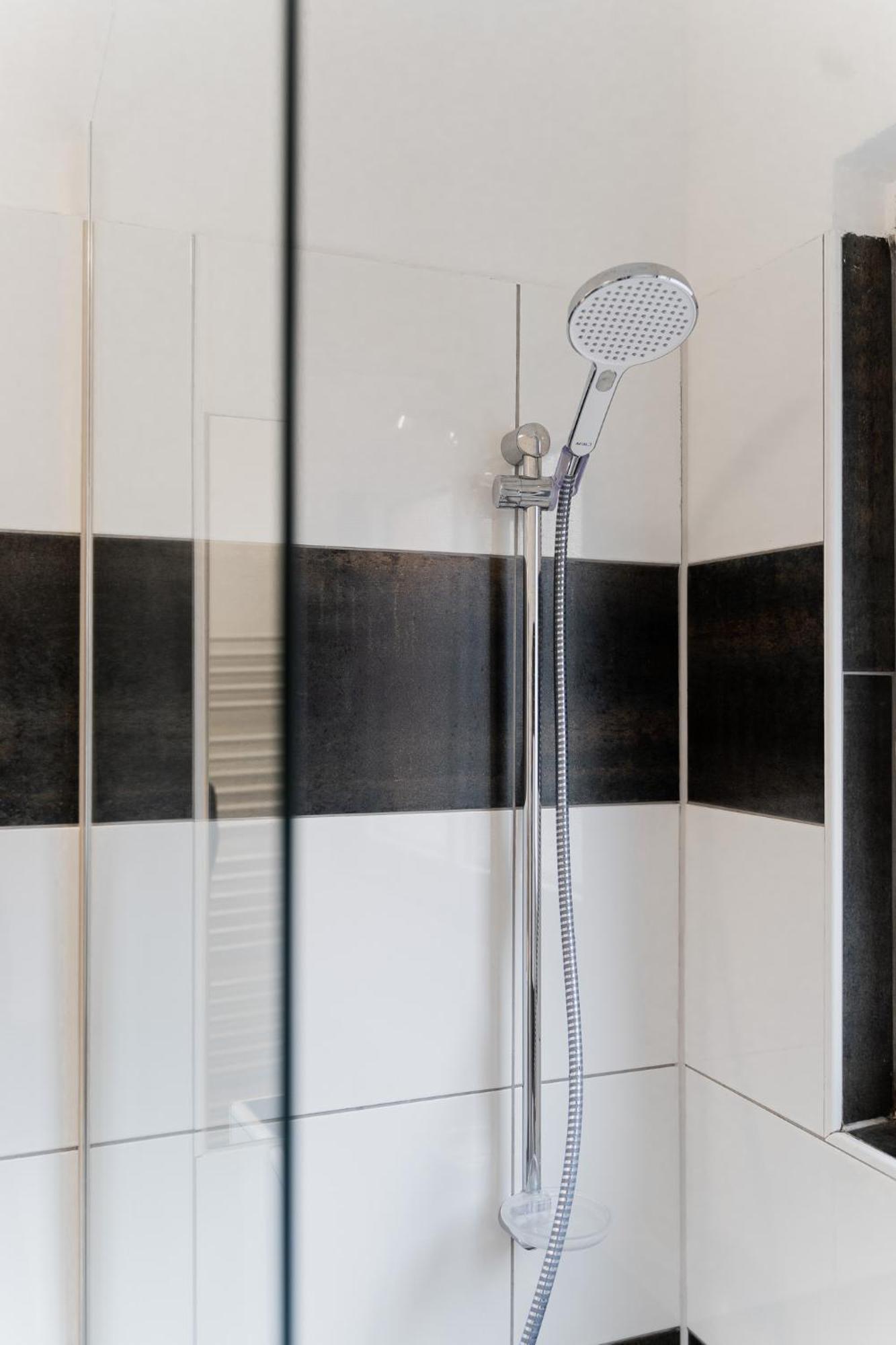 Gemuetliche & Individuelle Ferienwohnungen In Krefeld - Junik Apartments Номер фото
