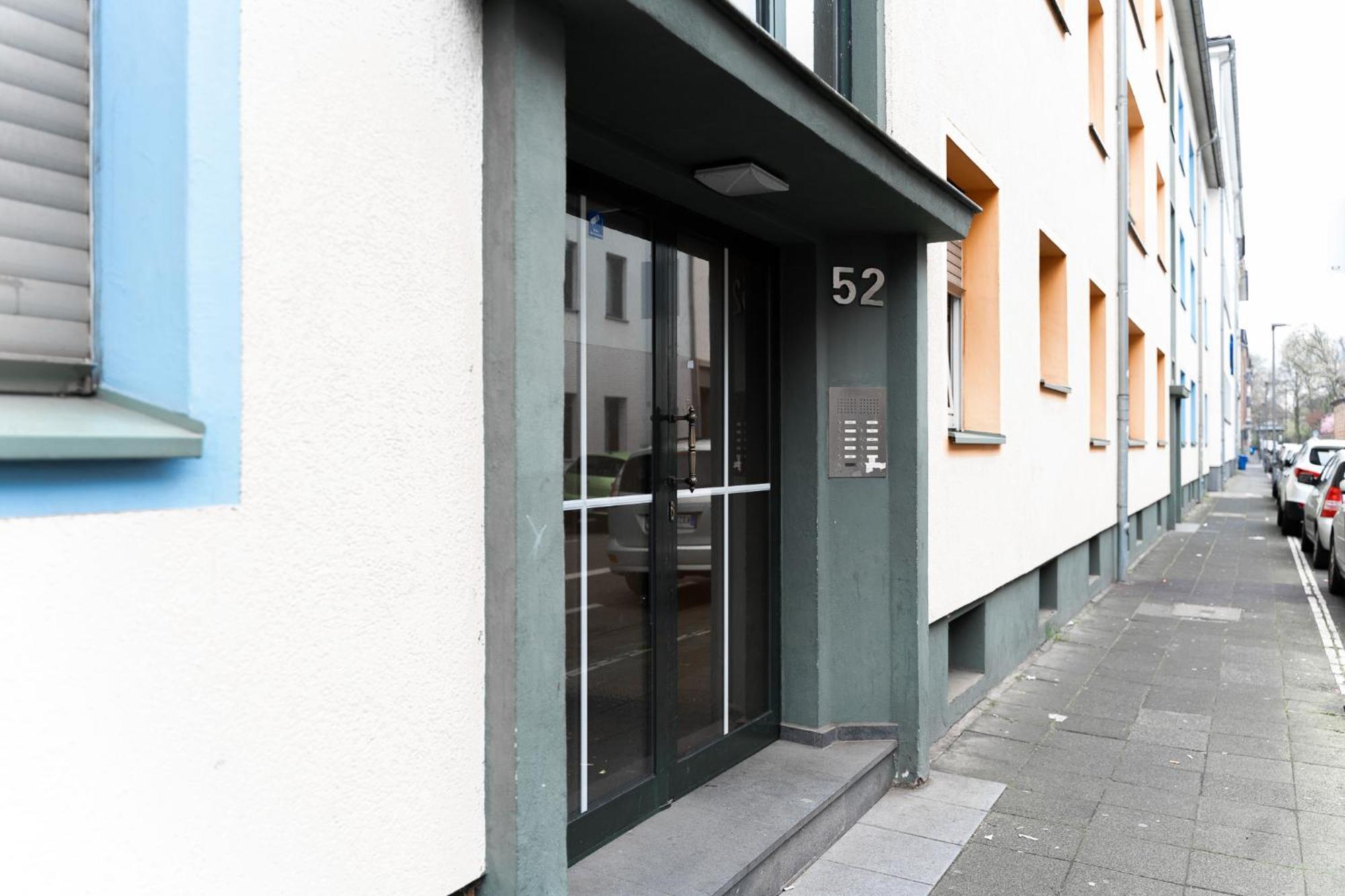 Gemuetliche & Individuelle Ferienwohnungen In Krefeld - Junik Apartments Экстерьер фото